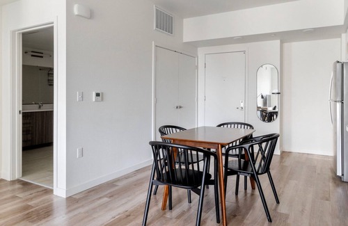 Hayward Apartment | Welcoming Hayward 1BR w/Heated Pool & Outdoor Kitchens, by Blueground