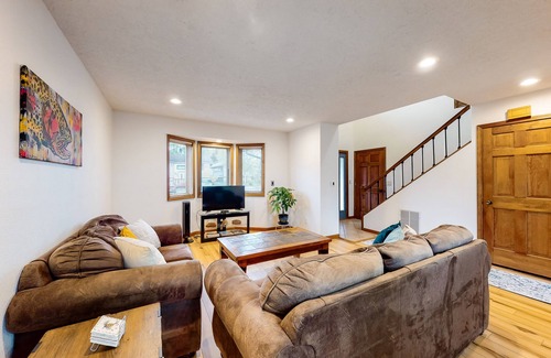 Abbott Loop House | Welcoming home with full kitchen, gas grill, private deck, fast WiFi, & W/D