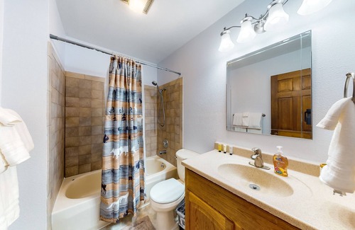Abbott Loop House | Welcoming home with full kitchen, gas grill, private deck, fast WiFi, & W/D