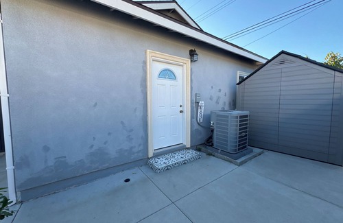 Westminster House | Welcoming house in city Westminster close to local malls and amusement parks