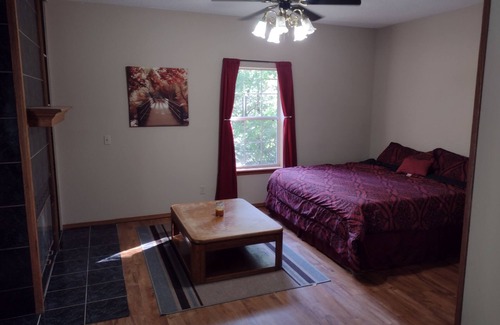 Pineville Other | Welcoming large country home close to River and Hunting