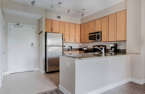 Mount Vernon Square Apartment | Welcoming Mt Vernon Studio w/Gym & Roof Pool, nr Uni, by Blueground