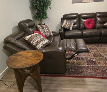 Fort Gary House | Welcoming, Restful Home!