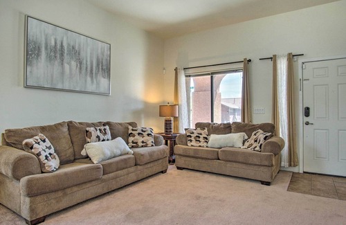 Tucson House | Welcoming Tucson Home ~ 6 Mi to Downtown!