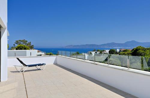 Llanca House | WELCS VILLA MODERNA 031 EMP con Piscina y Vistas