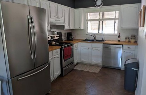 The Meadows Condo | Well appointed downstairs end unit in Willow Links of The Meadows!