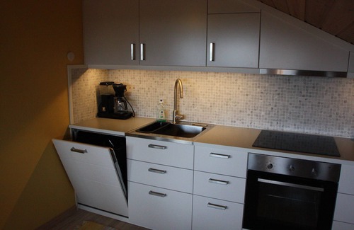 Songdalen Apartment | Well equipped apartment - nice host - quiet, beautiful area - top rated
