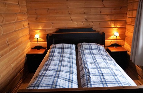Møre og Romsdal Cabin | Well equipped cabin sorunded with the best of moutains and fjords