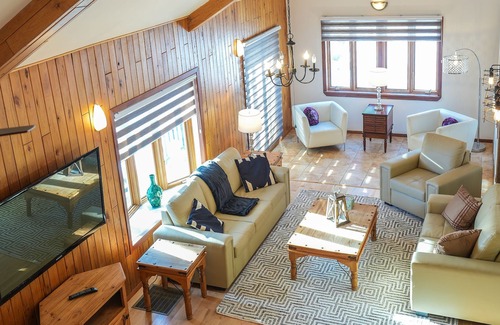 Saint-Calixte Ski Chalet | Well equipped Chalet & newly renovated in 2022 with lots of rooms!