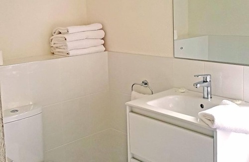 Renvyle Apartment | Well equipped house with use of hotel facilities