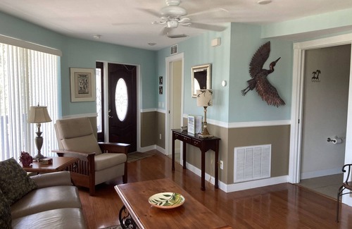 Bokeelia House | Well Equipped Pet/Smoke Free Family Home - bring your boat!