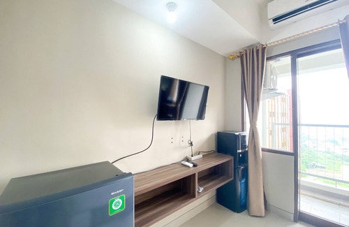 Jakarta Apartment | Well Furnished and Cozy Studio at LRT City Jatibening Apartment