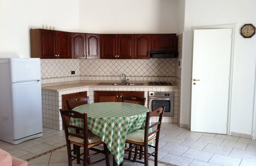 Villanova House | Well maintained house in Mediterranean style, just 450 meters from the sea, 2-6 persons