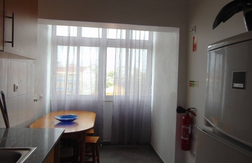 Feijo Apartment | WELL ME WANT 1, apartment with pool 5km from Lisbon and Costa da Caparica