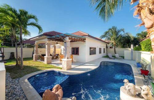 Hua Hin Villa | Well presented private pool villa in Hua Hin