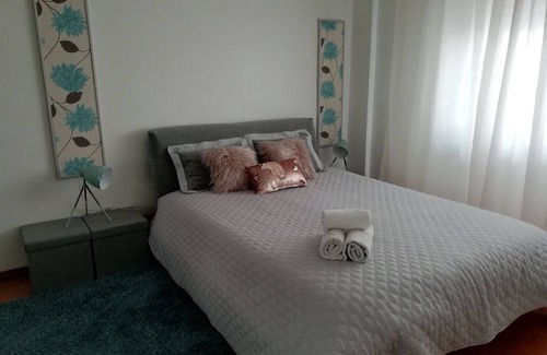 Torre da Marinha Apartment | Wellcome to South Bay Guest House