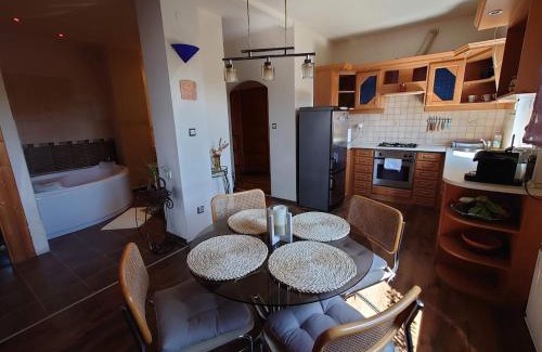 Nyiregyhaza Apartment | Wellness Lakás
