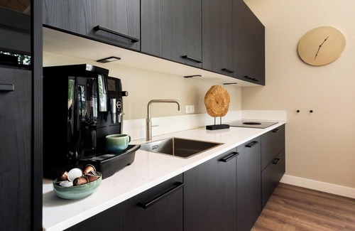 Wekerom House | Wellness, space and luxury under one roof – for 10 bon vivants.