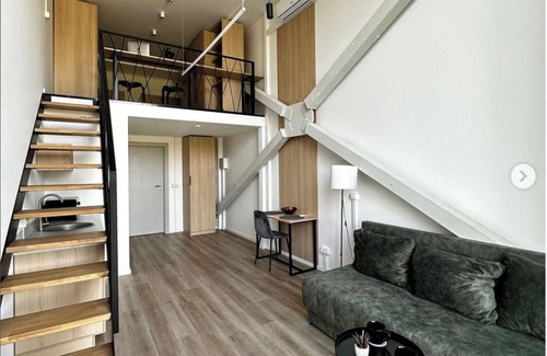 Virsuliskes Apartment | Weloft