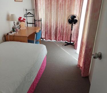 Glenfield House | Wendy's Holiday Home