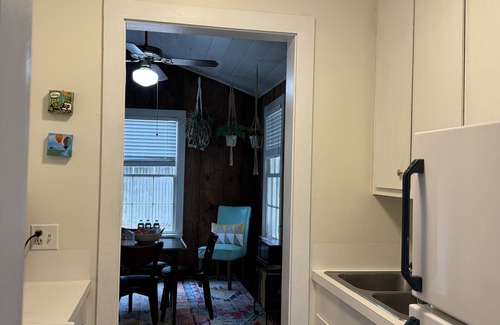 Natchez Cottage | Wensel Cottage in downtown Natchez Walking distance to most shops & restaurants.