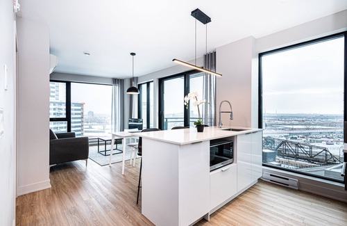 Griffintown Apartment | WERFY Luxury Apart-Hotel