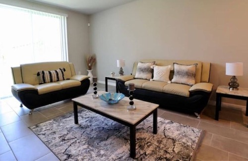Zephyrhills House | Wesley Chapel-Brand new-bright & spacious home