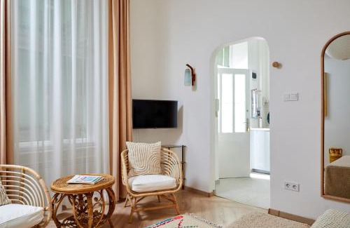 Erzsebetvaros Apartment | Wesselényi 8 Great Synagogue Apartment