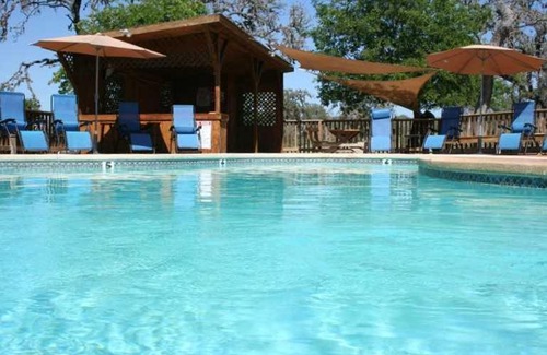 Bandera Bed & Breakfast | West 1077 Guest Ranch- Hackberry Room 10