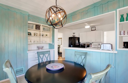 West Beach Villa | West Beach Villa 2 - Location in the center of West Beach, beach and State St. 2 blocks away!