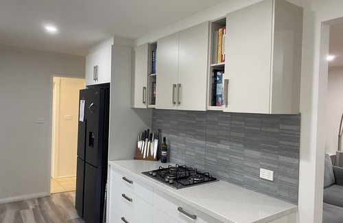 Healesville House | West End on Maroondah, a stones throw from the Four Pillars hospitality precinct