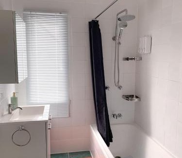 West End Apartment | West End Studio 5