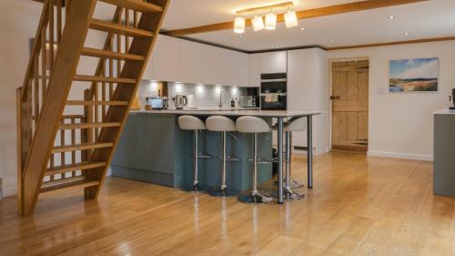 Godmanchester House | West Farm Cottage