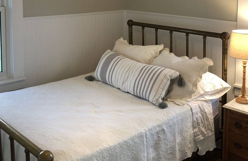West Lafayette Other | West Lafayette Farmhouse Short Drive to Purdue