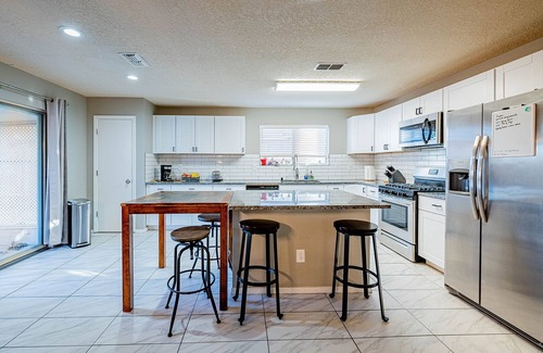Westside House | West Mesa Hideaway | 3 Bed, 2 Bath