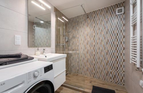 Ujlipotvaros Apartment | West Nest