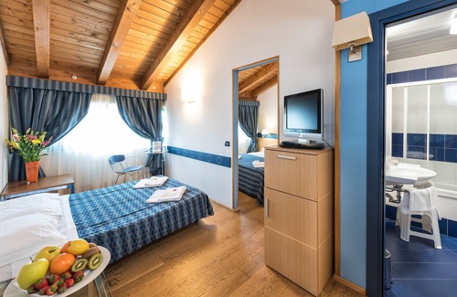 Dossobuono Hotel | West Point Airport Hotel