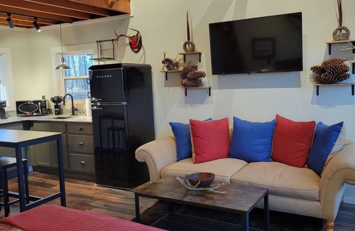 Five Points House | West Point Lake Bungalow with private boat dock, dock is seasonal.