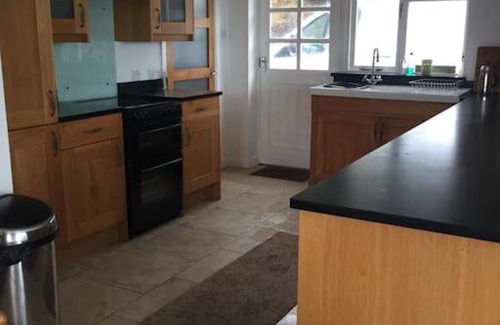 Crynant House | West Winds