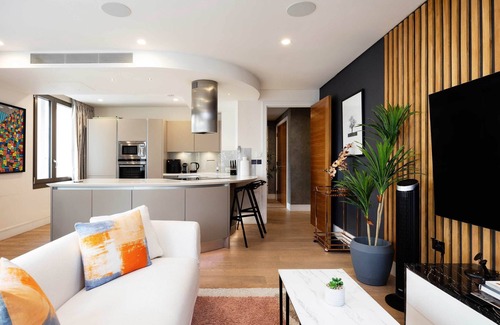 Bayswater Apartment | Westbourne Curve, by Veeve