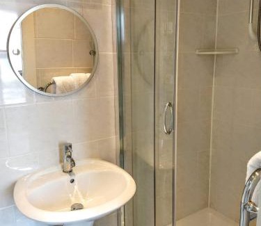 Calder Bridge Bed & Breakfast | Westcliff
