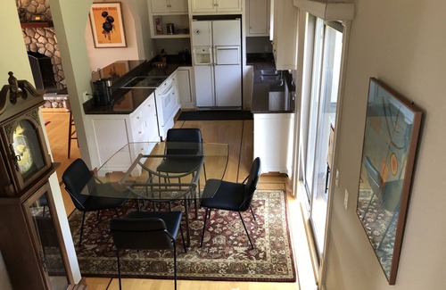 Westerly House | Westerly Beach House with Spectacular Views