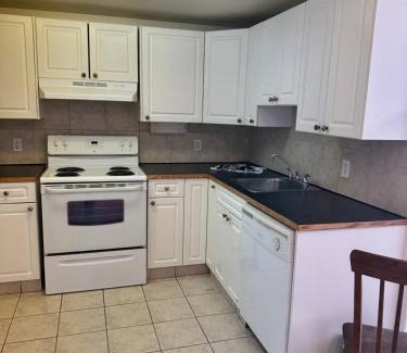 Red Deer Hotel | Western Budget Motel East Red Deer