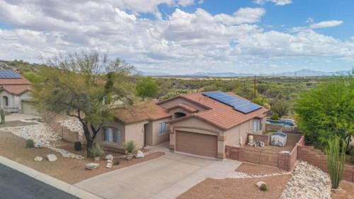 Tucson House | Western Ember Retreat