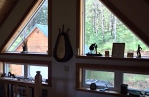 Newcastle Cabin | Western gateway to the Black Hills-Snowmobiling, skiing, hunting, and fishing!