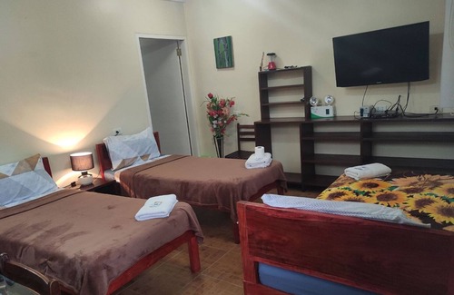 Marabut Hotel | Western Highway Lodge
