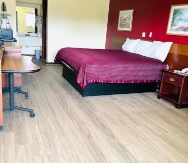 Hazlehurst Hotel | Western Inn Express