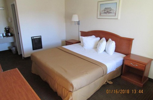 Green River Hotel | Western Inn - Green River
