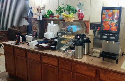 Kearney Hotel | Western Inn South