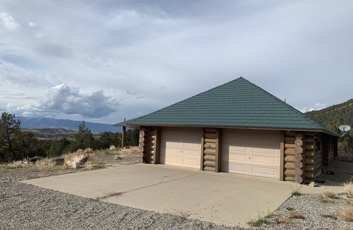 New Castle House | Western Slope Mountain Retreat. Privacy, solitude, incredible views